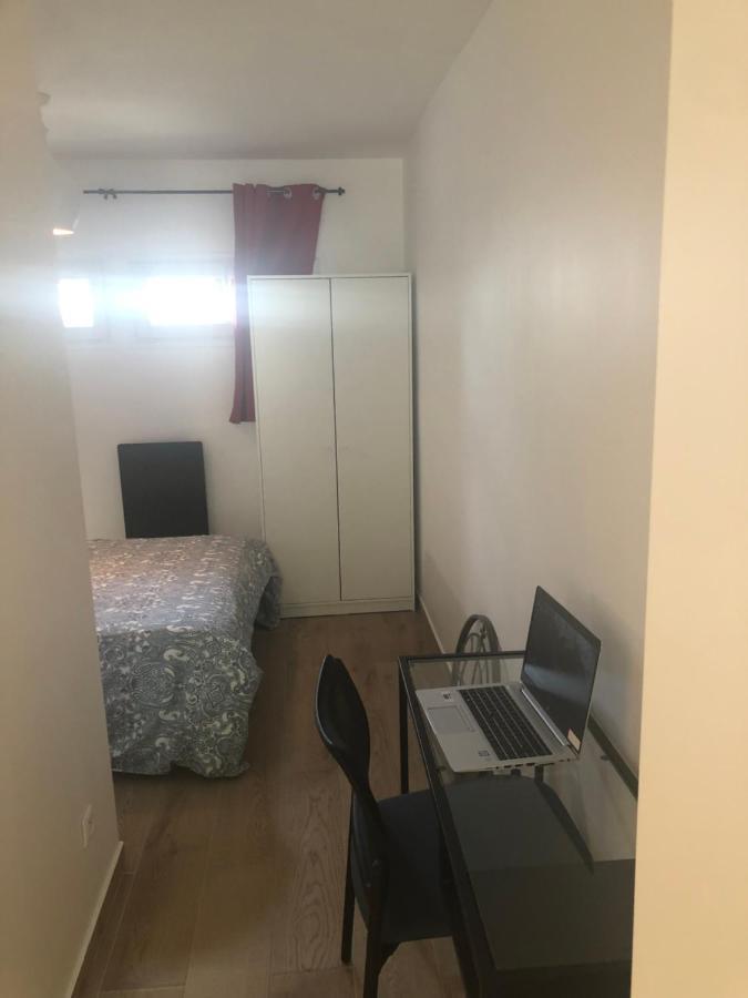 Apartament F2 Avec Terrasse Saint-Denis  Zewnętrze zdjęcie